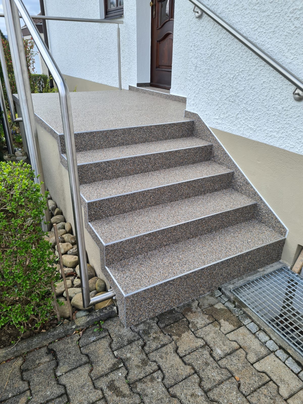 Eingangsbereich Nachher